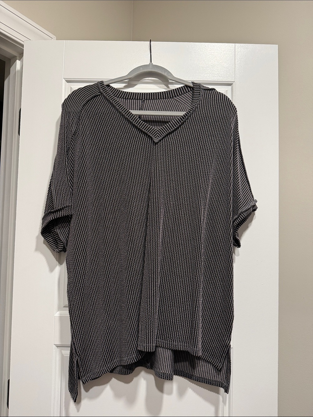 Striped V-Neck Short Sleeve Top in Black and White